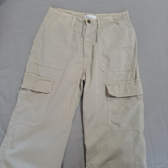 BRAND NEW Zara Beige Cargo Pants Jeans - Picture 3 of 3